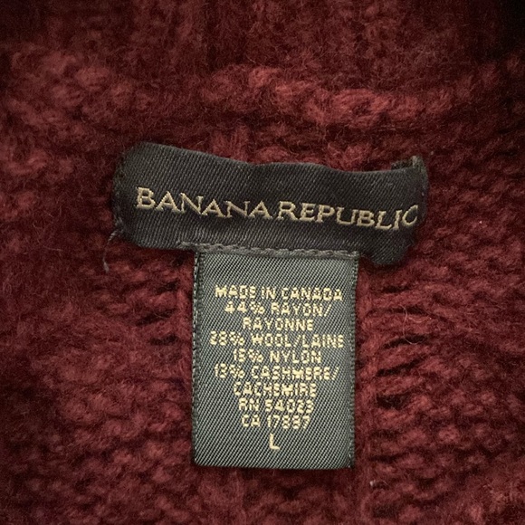 Banana Republic | Mock Turtle Neck Sweater - Picture 3 of 4